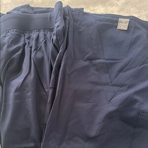 Women's Navy Scrub Set